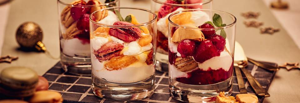 Trifle con macarons